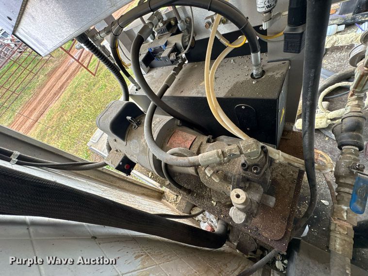 image for item DO0788 2023 Carry-On spray foam trailer