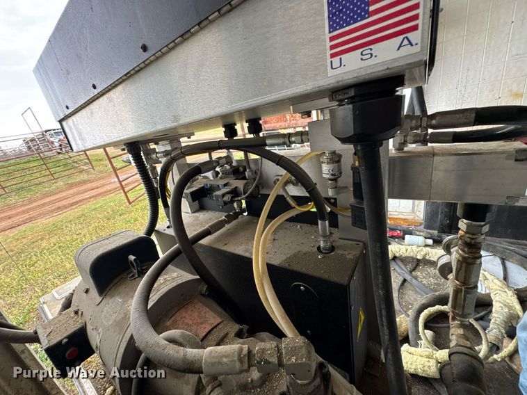 image for item DO0788 2023 Carry-On spray foam trailer