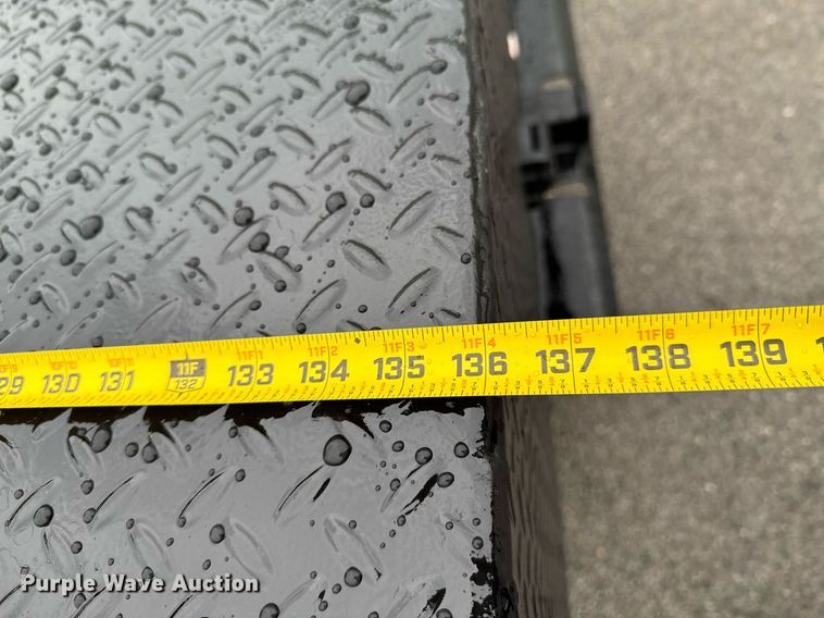 image for item DO0795 2017 Ford F550 Super Duty flatbed truck