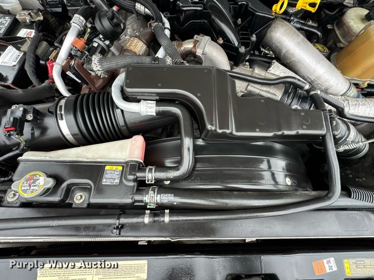 image for item DO0796 2012 Ford F550 Super Duty utility / service truck