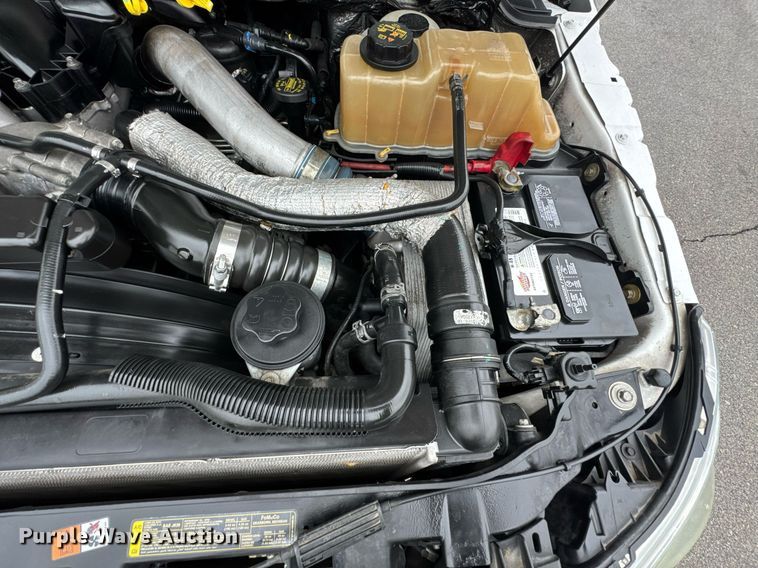 image for item DO0796 2012 Ford F550 Super Duty utility / service truck