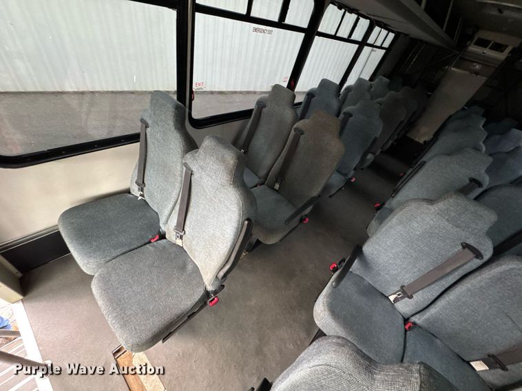 image for item DO0797 2014 Freightliner Business Class M2 shuttle bus