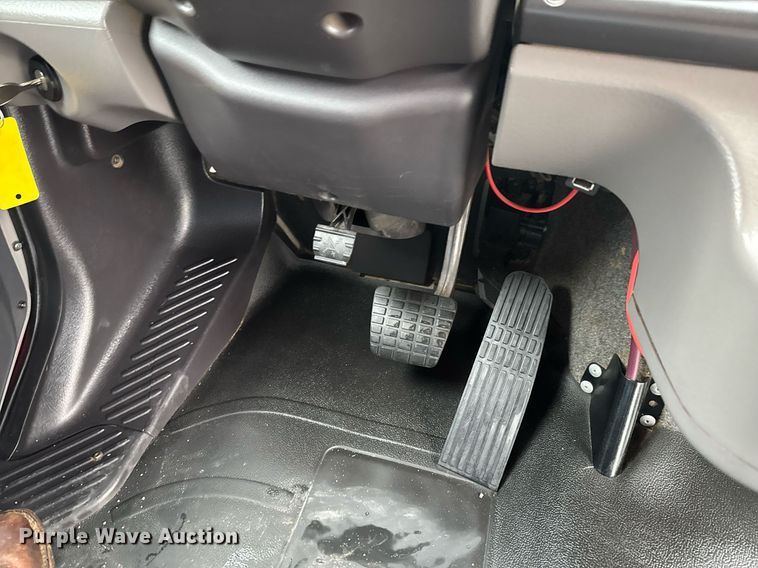 image for item DO0797 2014 Freightliner Business Class M2 shuttle bus