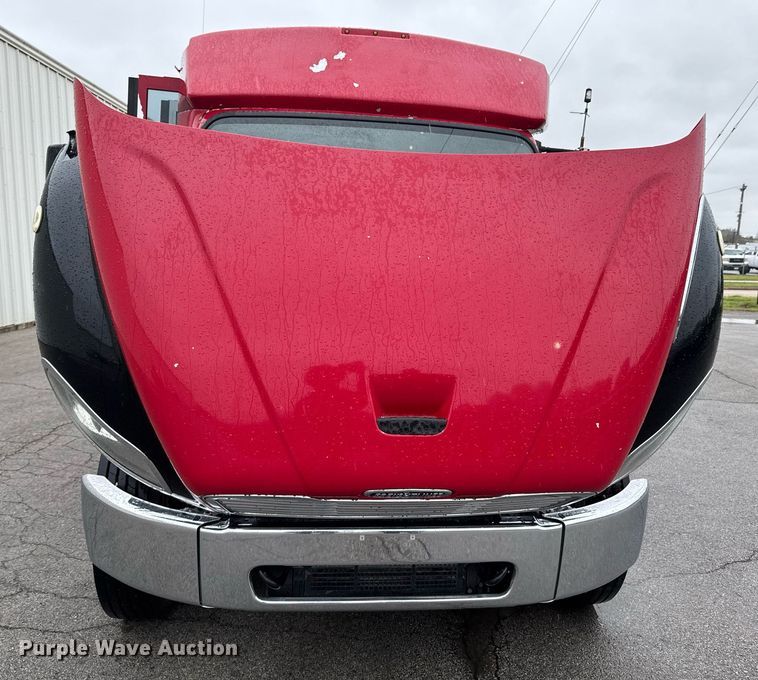 image for item DO0797 2014 Freightliner Business Class M2 shuttle bus