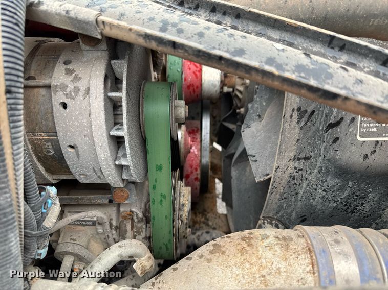 image for item DO0797 2014 Freightliner Business Class M2 shuttle bus