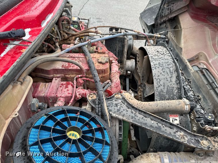 image for item DO0797 2014 Freightliner Business Class M2 shuttle bus