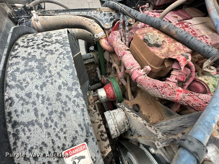 image for item DO0797 2014 Freightliner Business Class M2 shuttle bus