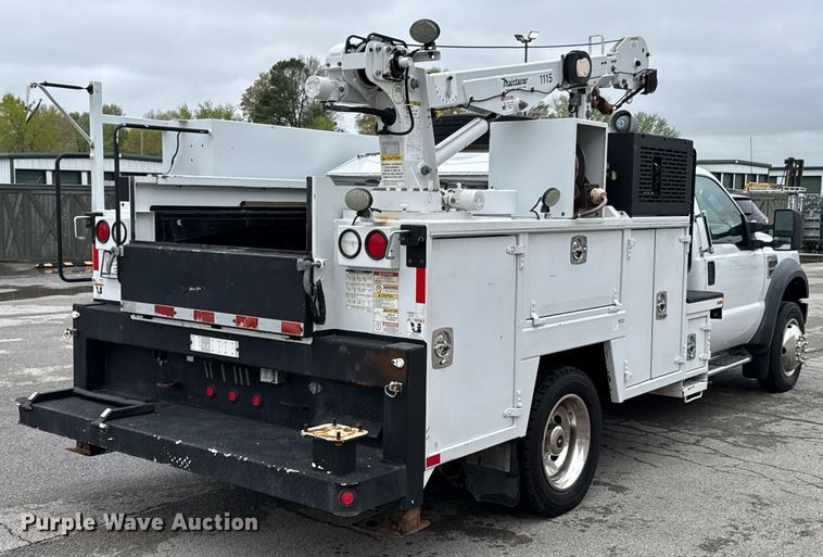 image for item DO0803 2010 Ford F550 Super Duty utility / service truck