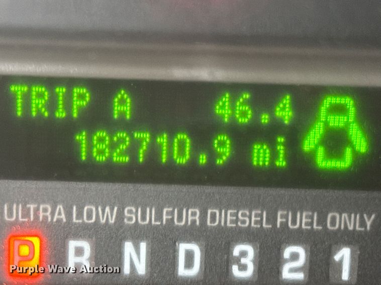 image for item DO0803 2010 Ford F550 Super Duty utility / service truck