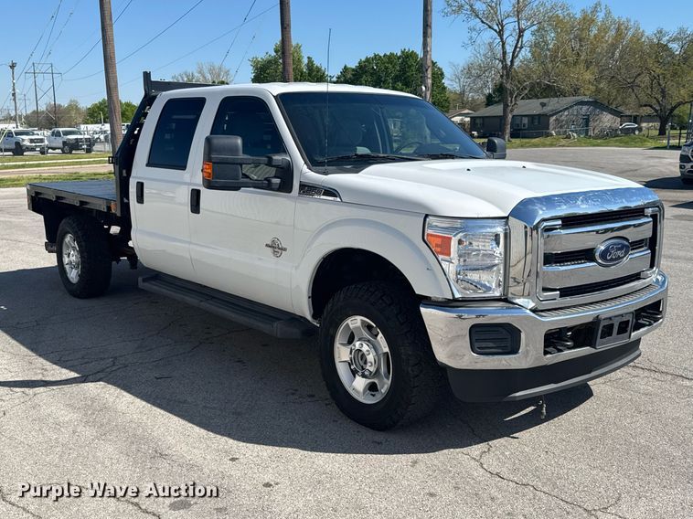 image for item DO0868 2012 Ford F250 Super Duty Crew Cab flatbed pickup truck