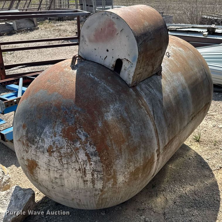 image for item DO0906 1948 McNamar propane tank