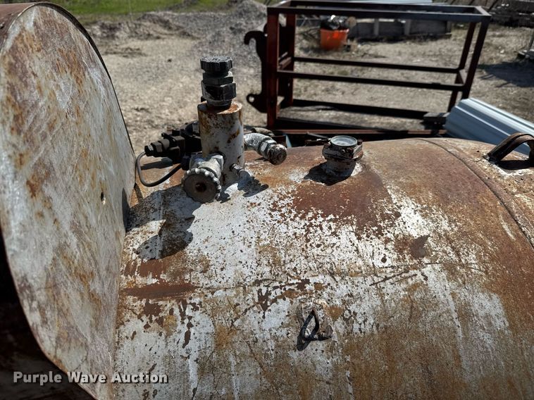 image for item DO0906 1948 McNamar propane tank