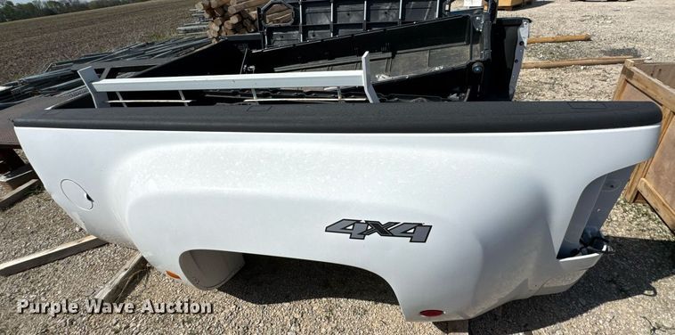image for item DO0907 Pickup truck bed and parts