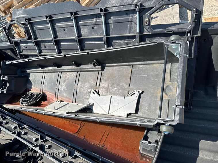 image for item DO0907 Pickup truck bed and parts