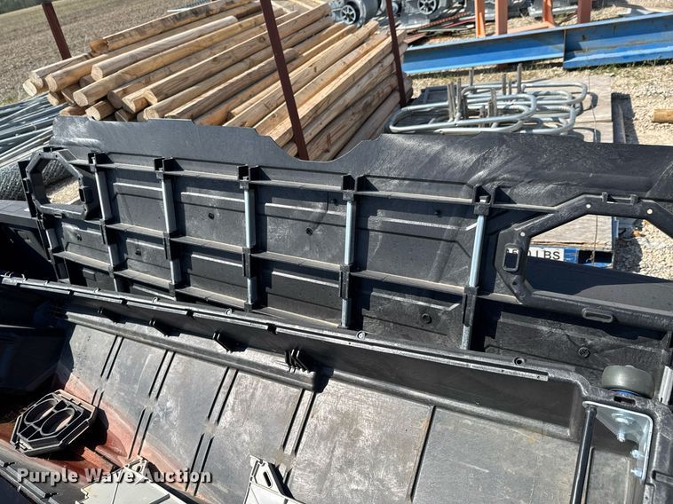 image for item DO0907 Pickup truck bed and parts