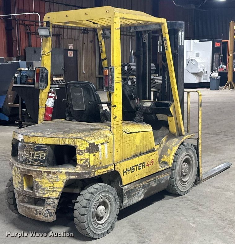 image for item DO0908 Hyster H45XM forklift