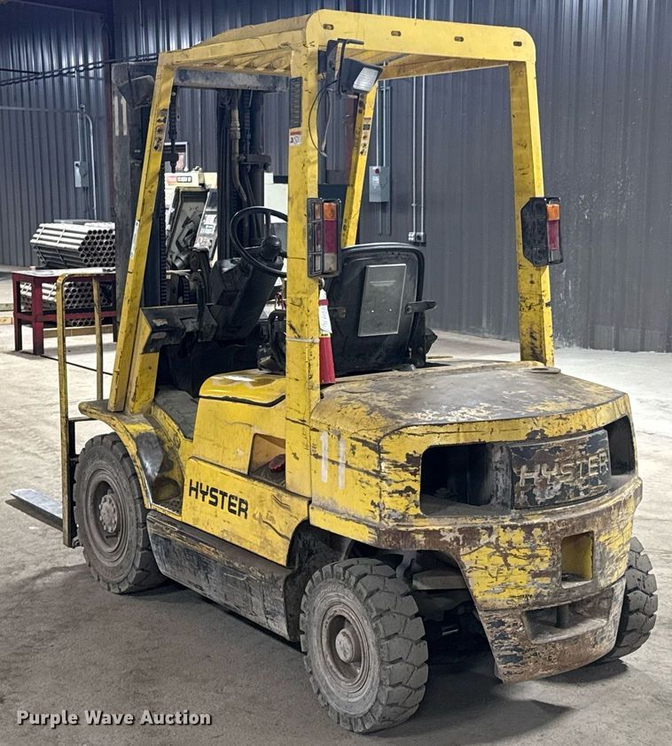 image for item DO0908 Hyster H45XM forklift