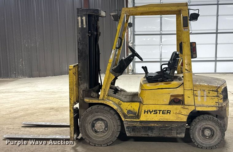 image for item DO0908 Hyster H45XM forklift