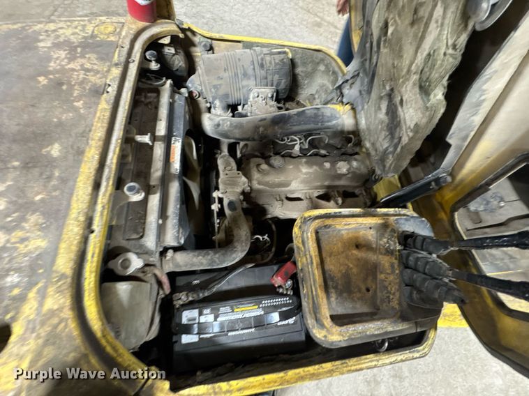 image for item DO0908 Hyster H45XM forklift