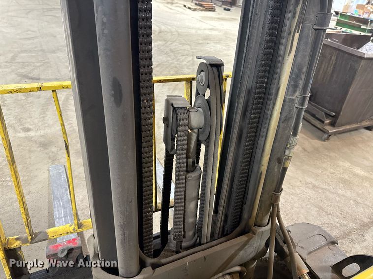 image for item DO0911 Hyster H60FT forklift