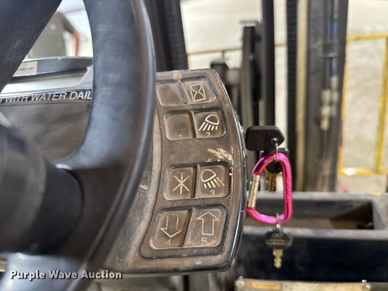 image for item DO0911 Hyster H60FT forklift