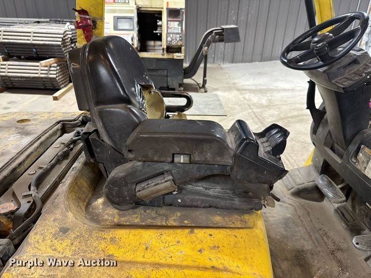 image for item DO0911 Hyster H60FT forklift