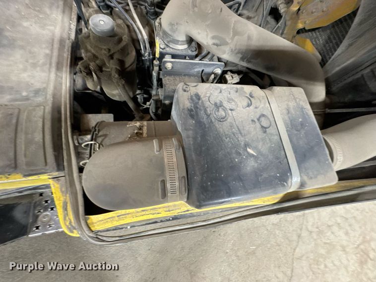 image for item DO0911 Hyster H60FT forklift