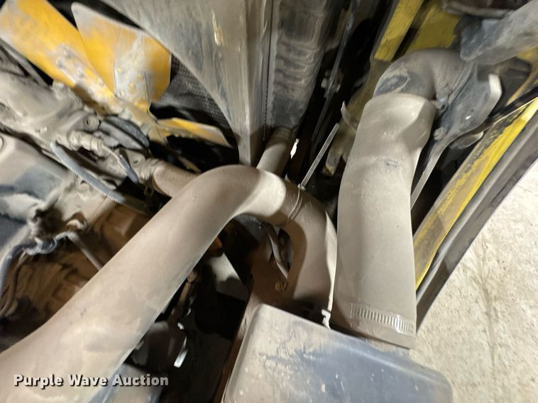 image for item DO0911 Hyster H60FT forklift