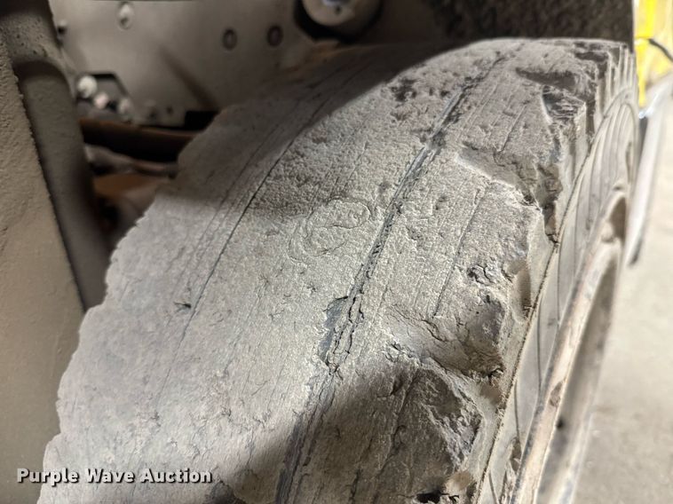 image for item DO0911 Hyster H60FT forklift