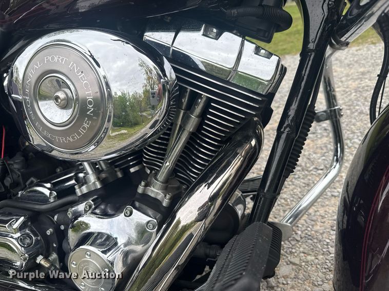 image for item DO0921 2005 Harley Davidson Electra Glide Classic FLHTCI motorcycle