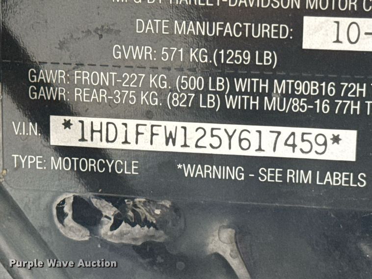 image for item DO0921 2005 Harley Davidson Electra Glide Classic FLHTCI motorcycle