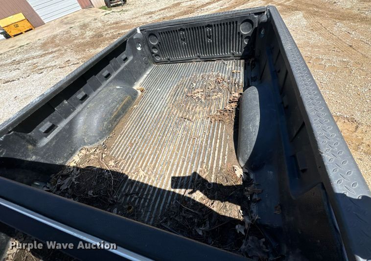 image for item DO0934 2004 GMC Canyon Ext. Cab pickup truck