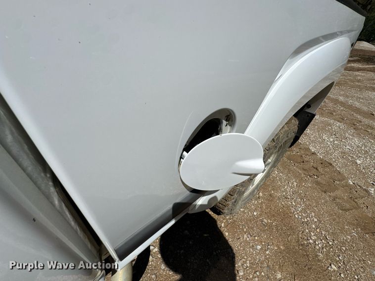 image for item DO0934 2004 GMC Canyon Ext. Cab pickup truck