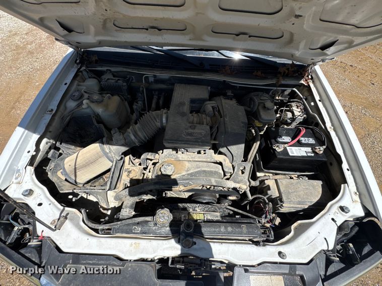 image for item DO0934 2004 GMC Canyon Ext. Cab pickup truck