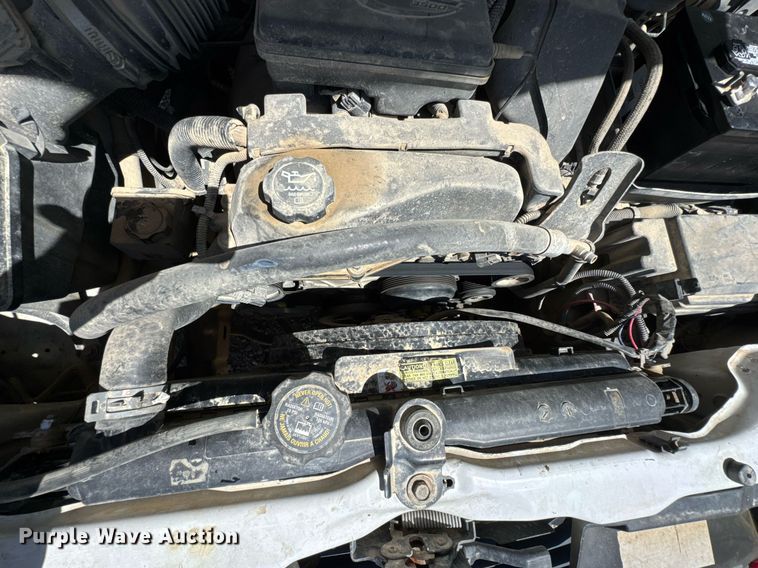 image for item DO0934 2004 GMC Canyon Ext. Cab pickup truck