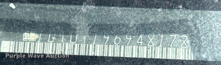 image for item DO0934 2004 GMC Canyon Ext. Cab pickup truck