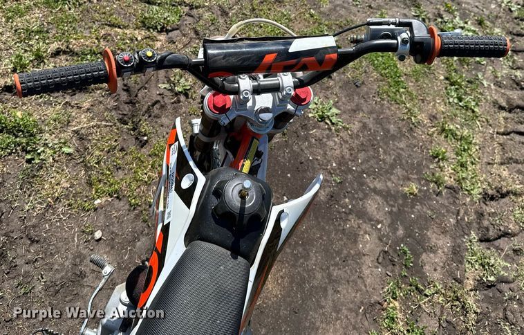 image for item DO0945 2022 Kayo TD125 motorcycle