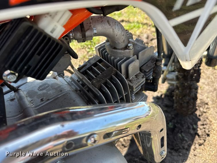 image for item DO0945 2022 Kayo TD125 motorcycle