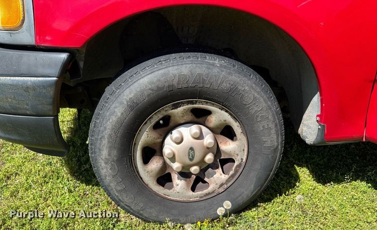 image for item DO0951 2001 Ford F150 pickup truck