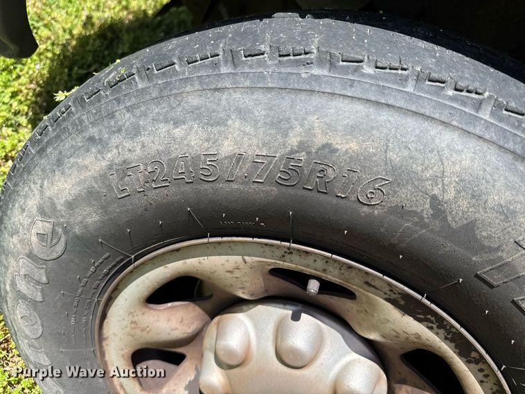 image for item DO0951 2001 Ford F150 pickup truck