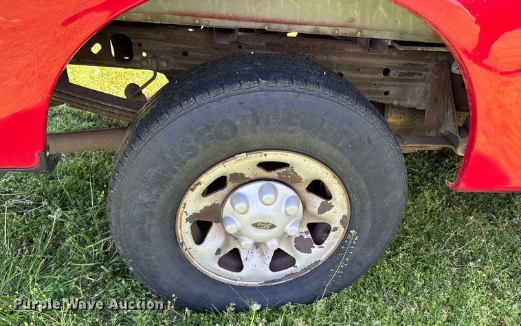 image for item DO0951 2001 Ford F150 pickup truck