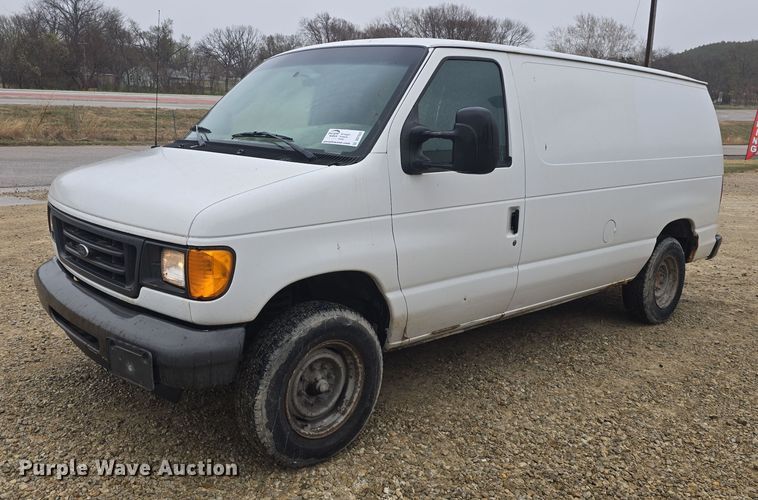 image for item DO7833 2007 Ford E150 van