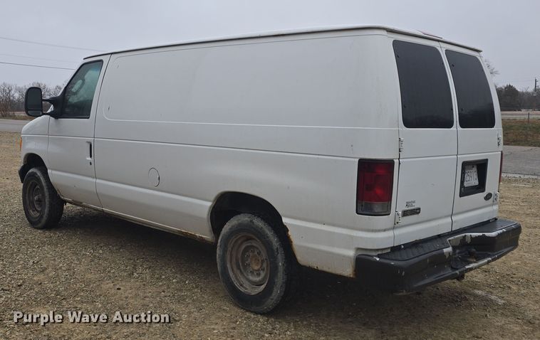 image for item DO7833 2007 Ford E150 van