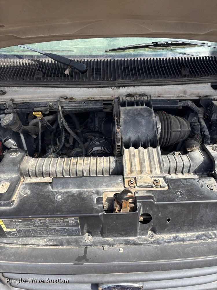 image for item DO7833 2007 Ford E150 van