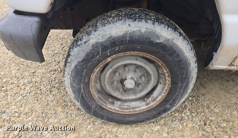 image for item DO7833 2007 Ford E150 van