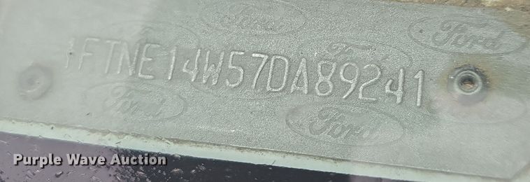 image for item DO7833 2007 Ford E150 van