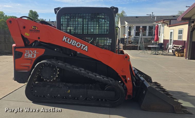 image for item DO7910 2012 Kubota SVL90 tracked skid steer loader