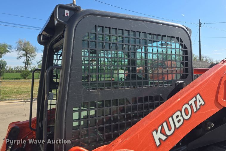 image for item DO7910 2012 Kubota SVL90 tracked skid steer loader