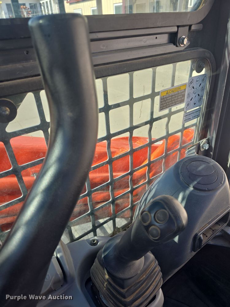 image for item DO7910 2012 Kubota SVL90 tracked skid steer loader