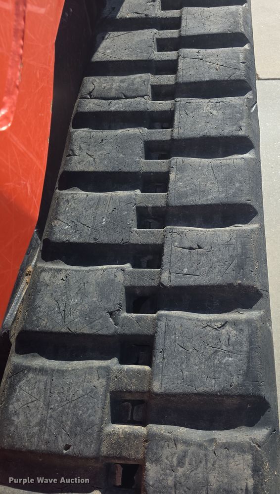 image for item DO7910 2012 Kubota SVL90 tracked skid steer loader